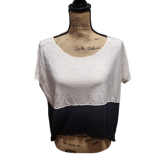 TP short sleeve black and white top, size xs - Picture 1 of 6